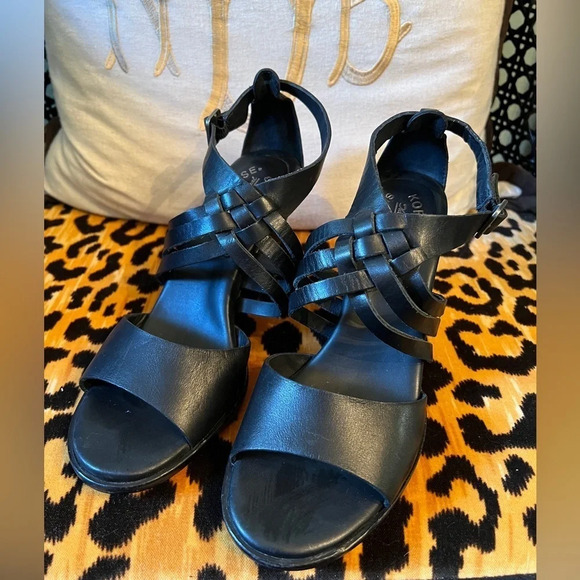 KORK-EASE Adelaide Black Leather Wedge Buckle Sandals - Picture 3 of 9